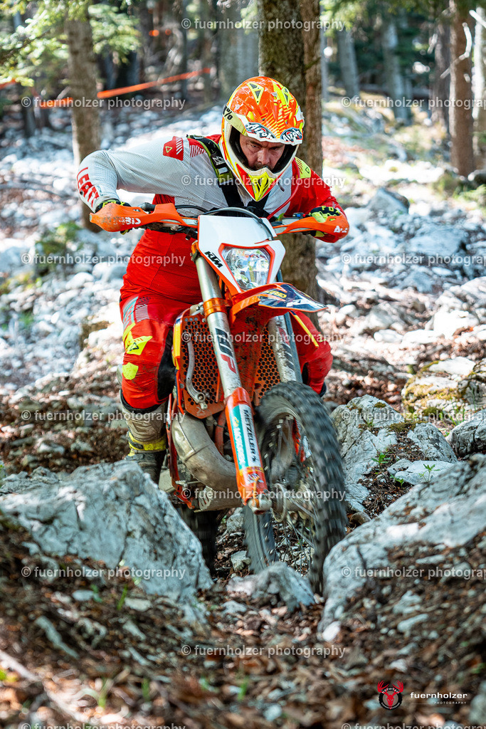 fuernholzer_250501-C1-281 | Fotografische Impressionen von der Red Stag Enduro Extreme by fuernholzer-photography.com. Endurosport in Österreich fotografisch festgehalten von fuernholzer. Auftragsfotografie für Private, Gewerbefotos und Industriefotografie. Eventfotografie, Sportfotografie und Motorsportfotografie. Anbieter von Fotoworkshops, Fototraining, fotografischen Vorträgen und Fotoseminaren.
