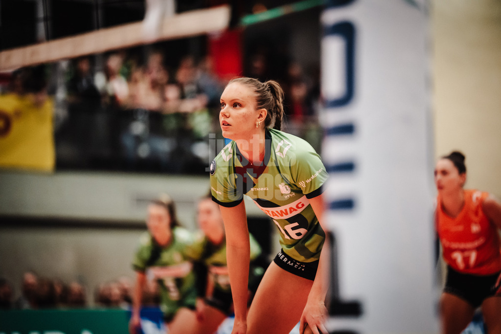 Volleyball | Frauen | Saison 2025/2026 | Volleyball Bundesliga | ETV Hamburger Volksbank Volleys vs. Ladies in Black Aachen | 29.10.2025 | Karmena Struka (#16, Ladies in Black Aachen)