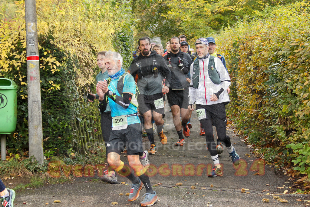 251026_1006_EV4_4236 | Sportfotografie im Rhein-Sieg Kreis, Köln, Bonn, NRW, Rheinland Pfalz, Hessen, etc. Unser Tätigkeitsfeld umfasst den Laufsport vom Volkslauf über den Marathon, Duathlon, Triathon bis zum Ultralauf wie Kölnpfad Ultra oder Schindertrail.