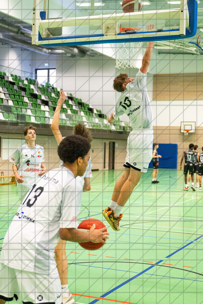 JBBL 24/25 | 27.10.2024 | Charisma Young Bulls vs. BBA Hagen | JBBL 24/25 | 27.10.2024 | Charisma Young Bulls vs. BBA Hagen - - - - - CREDIT, www.bullenfotos.de, Martin König, Hörner Weg 40, D-49078 Osnabrück, +4917663732967, Nutzung und Weitergabe nur zu den vereinbarten Zwecken. Presseanfragen an Urheber. Alle Rechte beim Urheber. - - - - - - Realisiert mit Pictrs.com