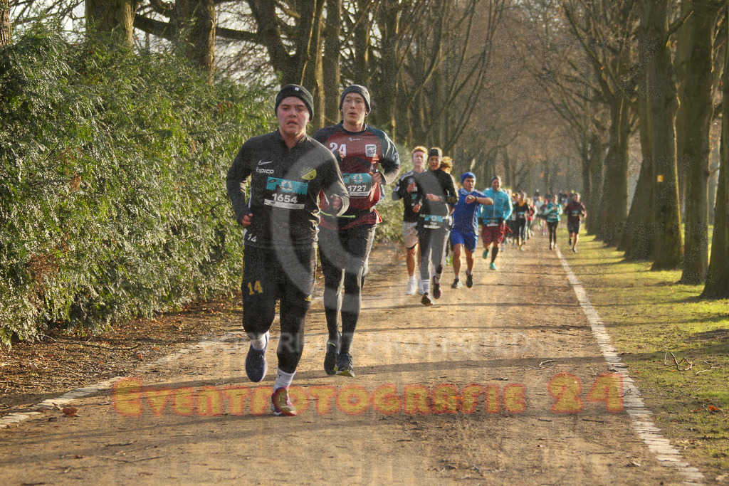 241231_1017_EV4_3655 | Sportfotografie im Rhein-Sieg Kreis, Köln, Bonn, NRW, Rheinland Pfalz, Hessen, etc. Unser Tätigkeitsfeld umfasst den Laufsport vom Volkslauf über den Marathon, Duathlon, Triathon bis zum Ultralauf wie Kölnpfad Ultra oder Schindertrail.