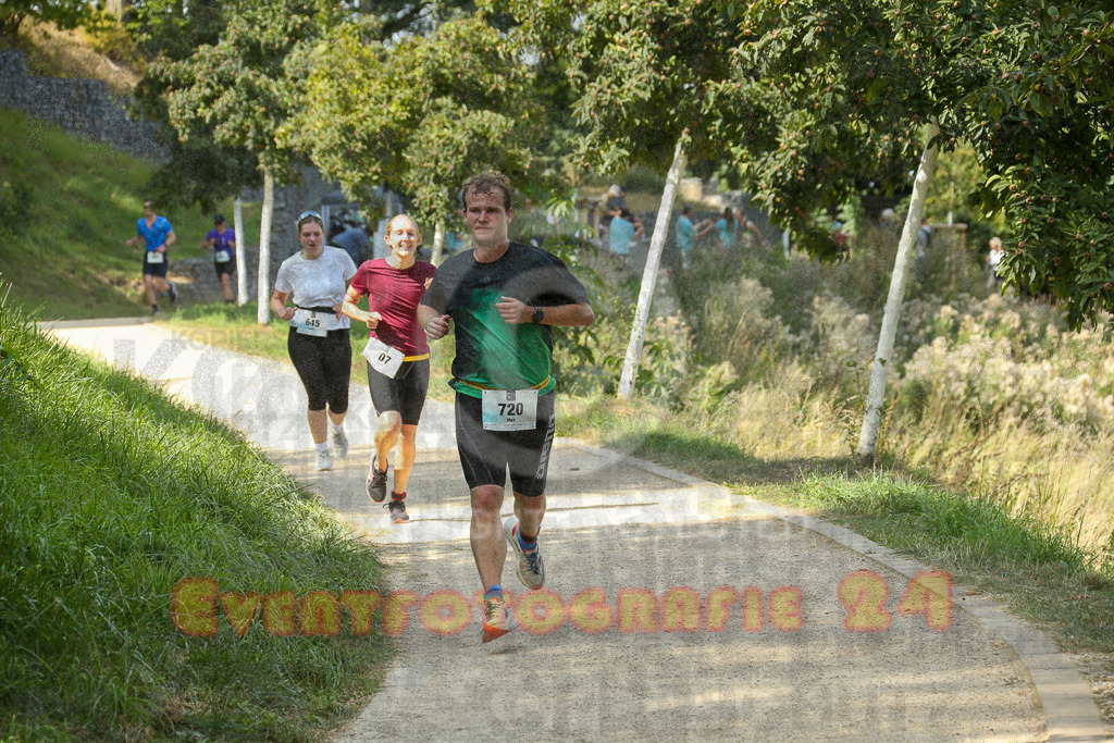 250824_1447_EX1_7543 | Sportfotografie im Rhein-Sieg Kreis, Köln, Bonn, NRW, Rheinland Pfalz, Hessen, etc. Unser Tätigkeitsfeld umfasst den Laufsport vom Volkslauf über den Marathon, Duathlon, Triathon bis zum Ultralauf wie Kölnpfad Ultra oder Schindertrail.