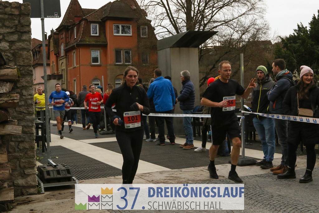 VR Bank Hauptlauf 10000m | 3 Koenigslauf 2023 - Realisiert mit Pictrs.com