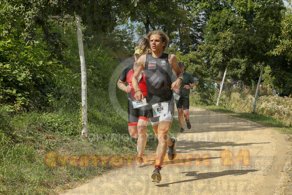250824_1413_EX1_5405 | Sportfotografie im Rhein-Sieg Kreis, Köln, Bonn, NRW, Rheinland Pfalz, Hessen, etc. Unser Tätigkeitsfeld umfasst den Laufsport vom Volkslauf über den Marathon, Duathlon, Triathon bis zum Ultralauf wie Kölnpfad Ultra oder Schindertrail.