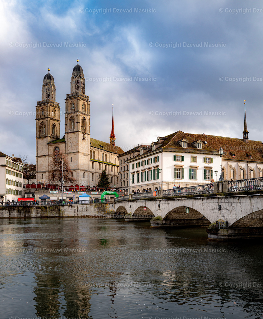 Zürich - Grossmünster | Ich fotografiere Landschaften, Produkte und erstelle für Sie Firmenportraits. Engagieren Sie mich für den nächsten Projekt. - Realisiert mit Pictrs.com