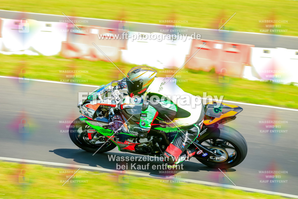 _NBG4568 | Hier findet Ihr Bilder von Touristenfahrten auf der Nürburgring Nordschleife oder von anderen Veranstaltungen die ich besucht habe. Viel Spass beim Durch Schauen 