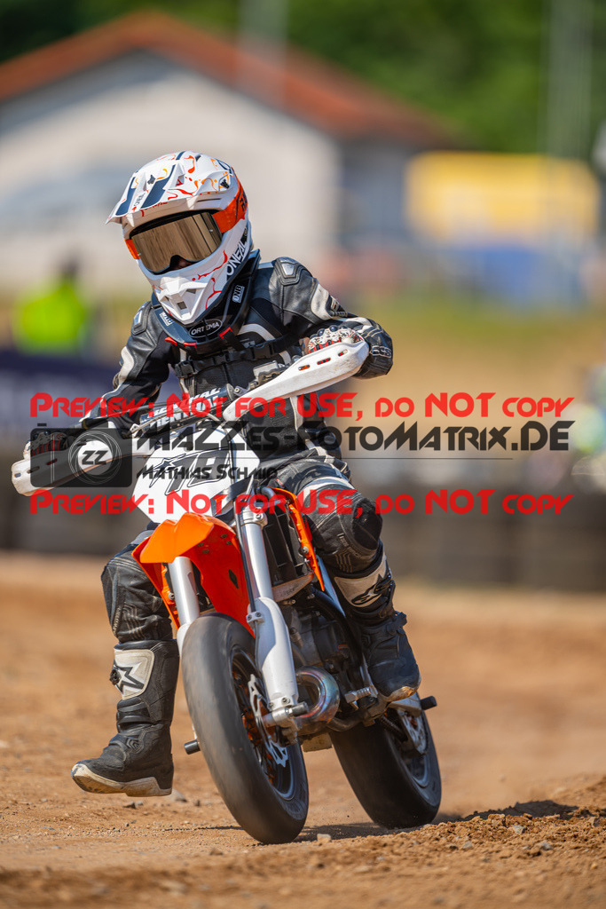 MaZZes-Fotomatrix-20260815-605318 | ROOKIES