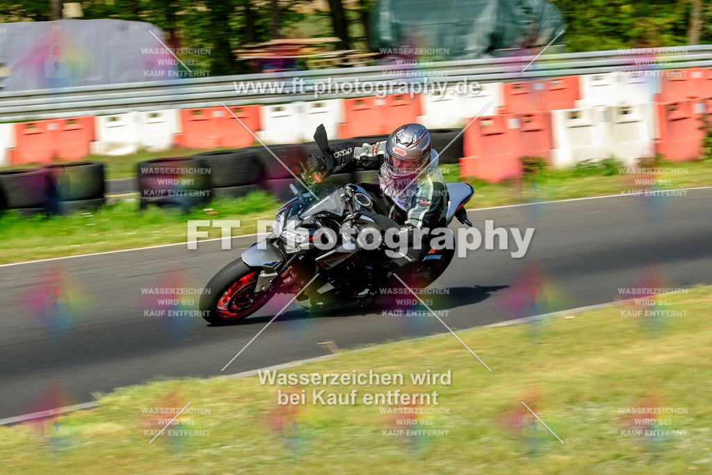 _OTO1805 | Hier findet Ihr Bilder von Touristenfahrten auf der Nürburgring Nordschleife oder von anderen Veranstaltungen die ich besucht habe. Viel Spass beim Durch Schauen 