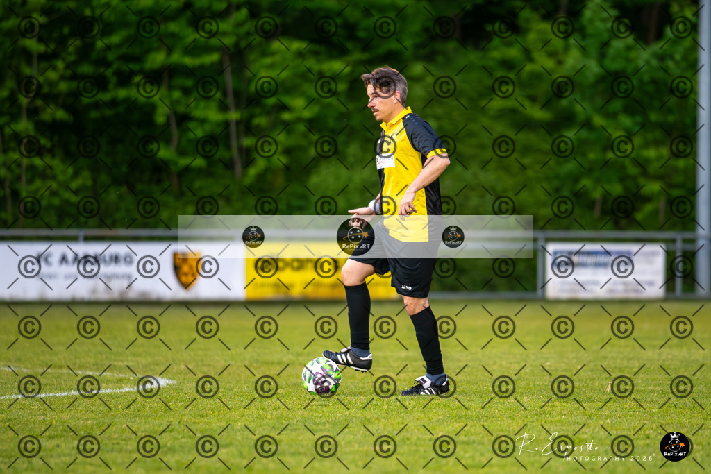 20260501_FCA-40_vs_FCLjL_047-23 | Sport und Naturfotografie von Roberto Esposito zeigt echte Momente Bewegung und die Schönheit der Natur. Ausdrucksstarke Bilder schaffen Emotionen.