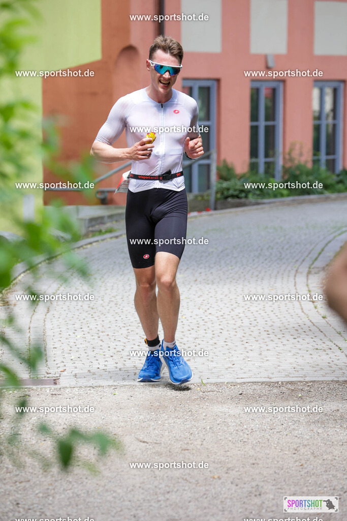 KSZ_0330 | Stadttriathlon Erding 2025. #yourpictrs #sportshot_your_pictrs @Sportshotphotography #stadttriathlonerding Copyright: www.sportshot.de