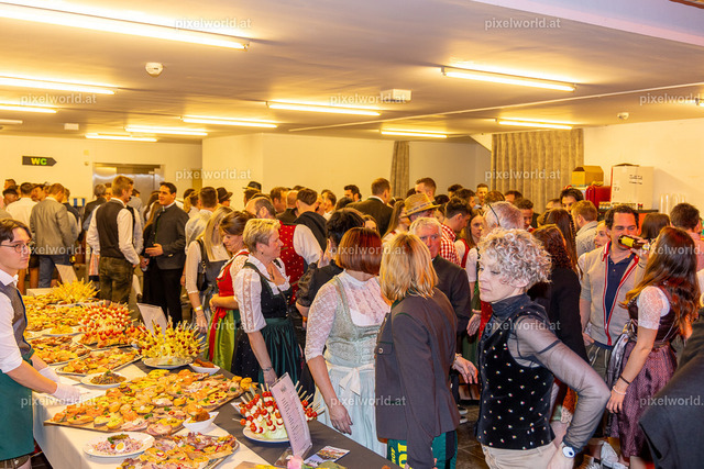 Feldkirchner Bezirksbauernball 2024 | Bildershop von pixelworld.at - Realisiert mit Pictrs.com