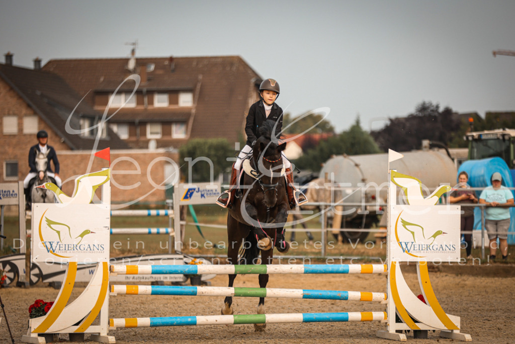 20.SaSpGS00281 | Leoni Ertmer Photography - Realisiert mit Pictrs.com