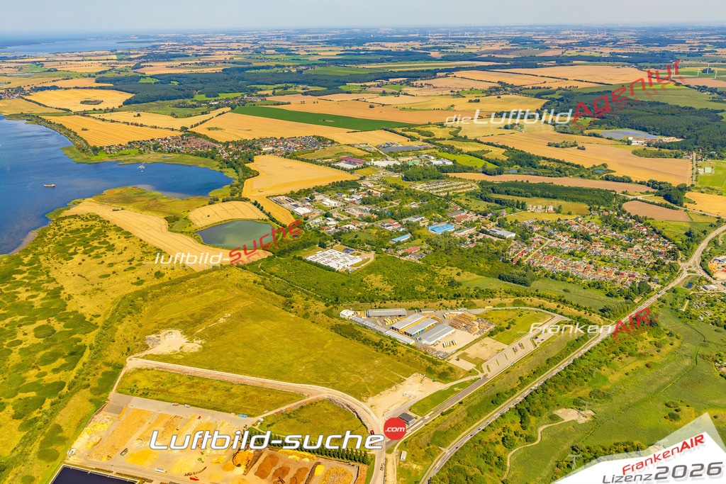Neue Luftbildaufnahme der Stadt Wismar - Das Luftbild wurde 2025 vom UL-Flugzeug heraus erstellt ( keine Drohnenaufnahme ) - Hochauflösende Luftaufnahme - für Wandbilder und großformatige Ausdrucke geeignet. Das besondere Geschenk!Hier alle&nbsp;Infos zur Lizenzierung der LuftaufnahmeWir fliegen auch dieses Jahr wieder in Ihre Region um Luftbilder zu erstellen.- Luftbild anfragen