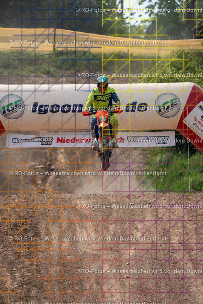 Niederwürzbach 1 Lauf -223 | Sportfotografie von RO-Fotos: Motorsport, Motocross, Enduro, Laufveranstaltungen und Triathlon. Professionelle Fotos von Sportlern und Events. - Realisiert mit Pictrs.com