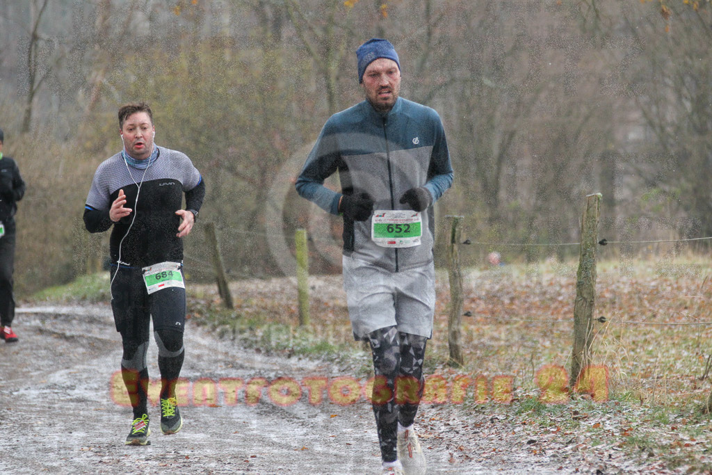 221211_1049_EV4_4396 | Sportfotografie im Rhein-Sieg Kreis, Köln, Bonn, NRW, Rheinland Pfalz, Hessen, etc. Unser Tätigkeitsfeld umfasst den Laufsport vom Volkslauf über den Marathon, Duathlon, Triathon bis zum Ultralauf wie Kölnpfad Ultra oder Schindertrail.