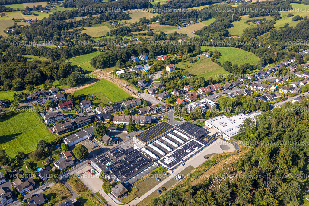 Sprockhoevel240810786 | Luftbild, Böhmer Werk, Wohngebiet mit Baustelle Gedulderweg Ausbau, Wiesen und Felder, Niedersprockhövel, Sprockhövel, Ruhrgebiet, Nordrhein-Westfalen, Deutschland
