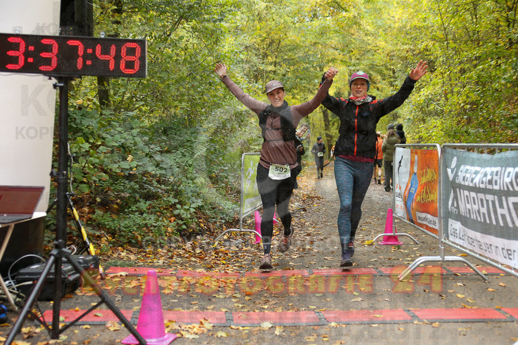 251026_1339_EX1_3799 | Sportfotografie im Rhein-Sieg Kreis, Köln, Bonn, NRW, Rheinland Pfalz, Hessen, etc. Unser Tätigkeitsfeld umfasst den Laufsport vom Volkslauf über den Marathon, Duathlon, Triathon bis zum Ultralauf wie Kölnpfad Ultra oder Schindertrail.
