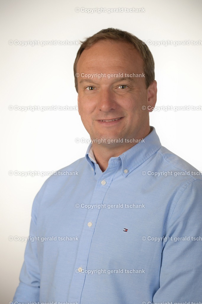 DSC_2335 | Wählen Sie hier bitte Ihr bestes Foto aus, mit diesem Bild wird Ihr Set produziert. Sollten Sie kein Bild wählen oder mehrere suchen wir das Beste aus!