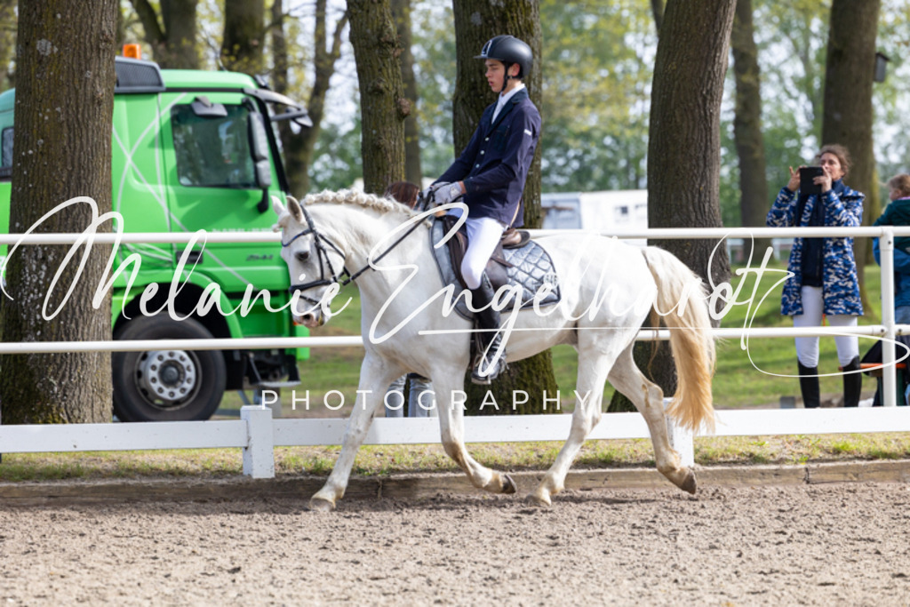 7I8A0504 | melanie-engelhardt-photography - Realisiert mit Pictrs.com