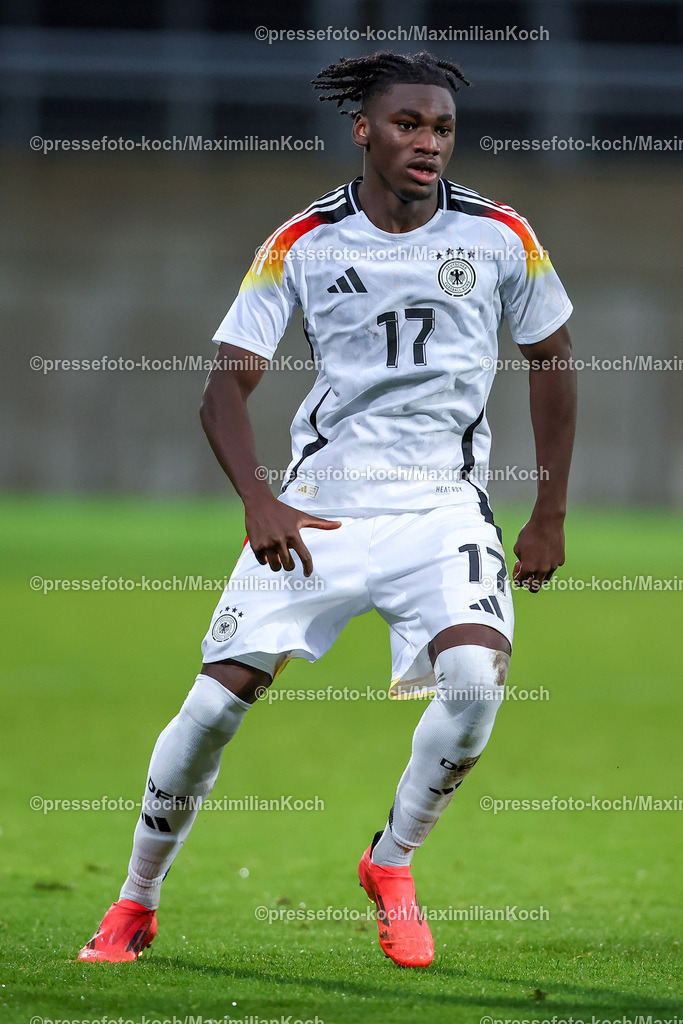 WUP14102402126 | 14.10.2024, Fußball, U20 Länderspiel Deutschland - Ghana, Stadion am Zoo, Wuppertal, Saison 2024 2025: Fabio Balde (GER #17)