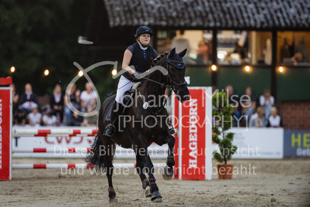 230824_Delbrueck_Mannschaft-444 | Deine schönsten Turniermomente als professionelle Fotos! Entdecke hochwertige Pferdesport-Fotografie im Online-Shop. Jetzt Fotos finden & bestellen!