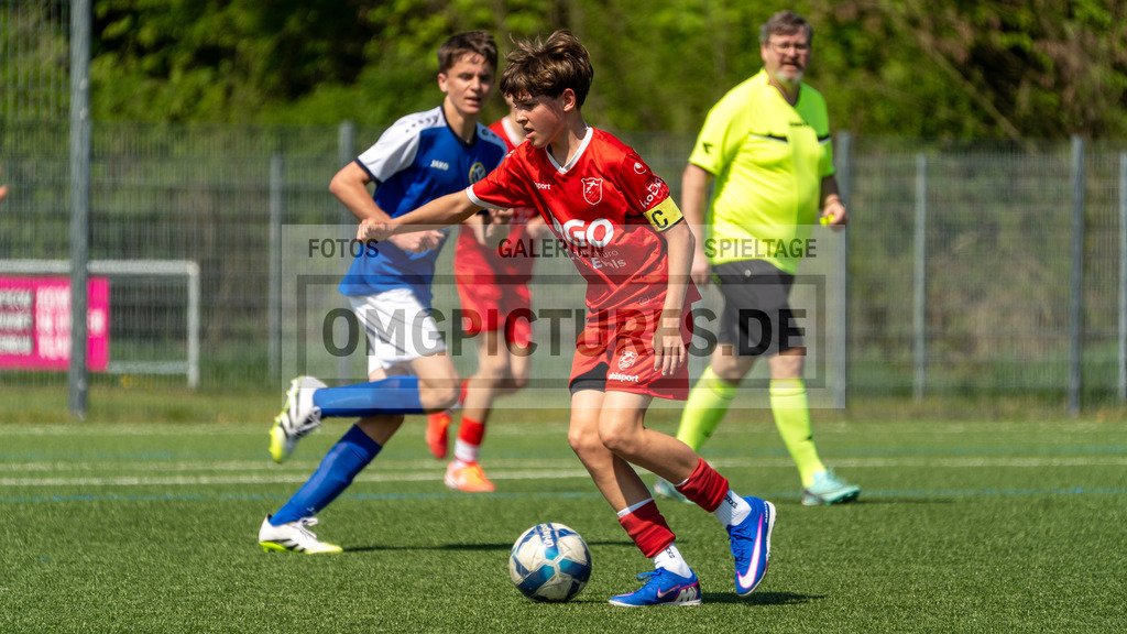 _OMG2736 | www.omgpictures.de, Sportfotograf, Verein, Fotograf, Baden Württemberg, Stuttgart, Heilbronn, omgpictures, Spieltag,  - Realisiert mit Pictrs.com
