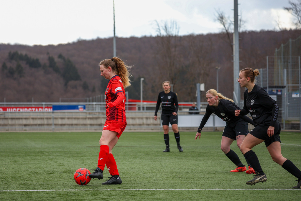 20260329-FCH-HS_024 | 1.FC Heidenheim 1846 II vs. SGM Hohenmemmingen/Sontheim, Fußball, Frauen, Bezirksliga, 2025/2026, 14. Spieltag, 29.03.2026 in Heidenheim, Kunstrasen b. Voith-Arena West(Foto: Michael Bulling) - Realisiert mit Pictrs.com