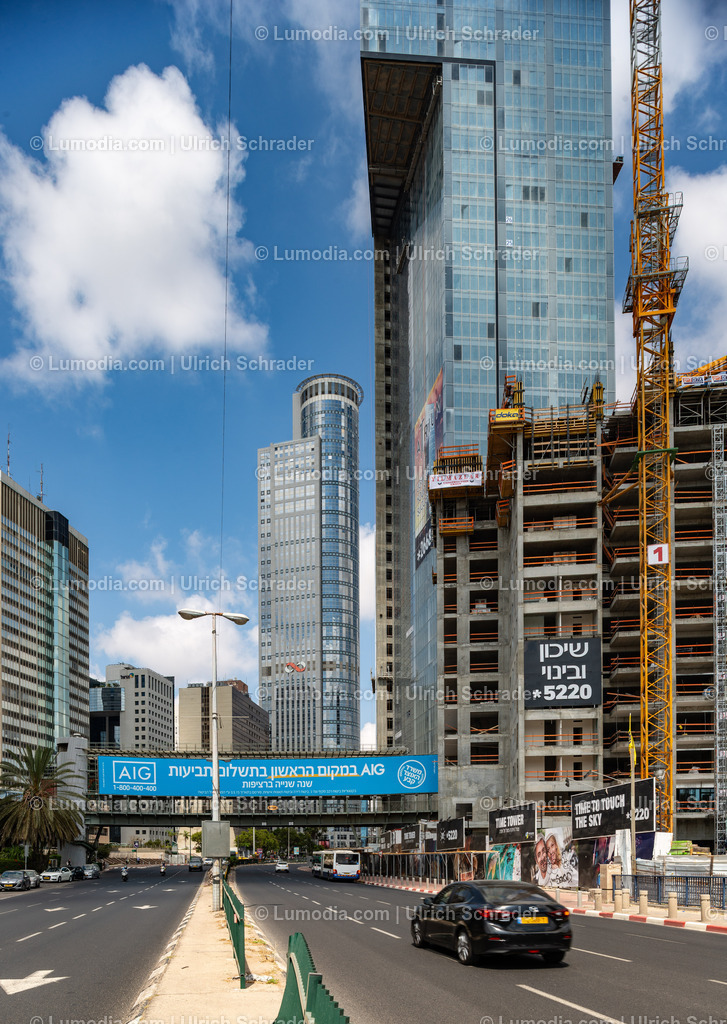 10972-10090 - Moderne Architektur in Tel Aviv | Stockfoto und Bilderpool mit Bildmaterial aus Deutschland, dem Harz, Halberstadt, Quedlinburg, Wernigerode und weltweit. Qualitativ hochwertige und professionelle Fotos anschauen und kaufen. - Realizzato con Pictrs.com