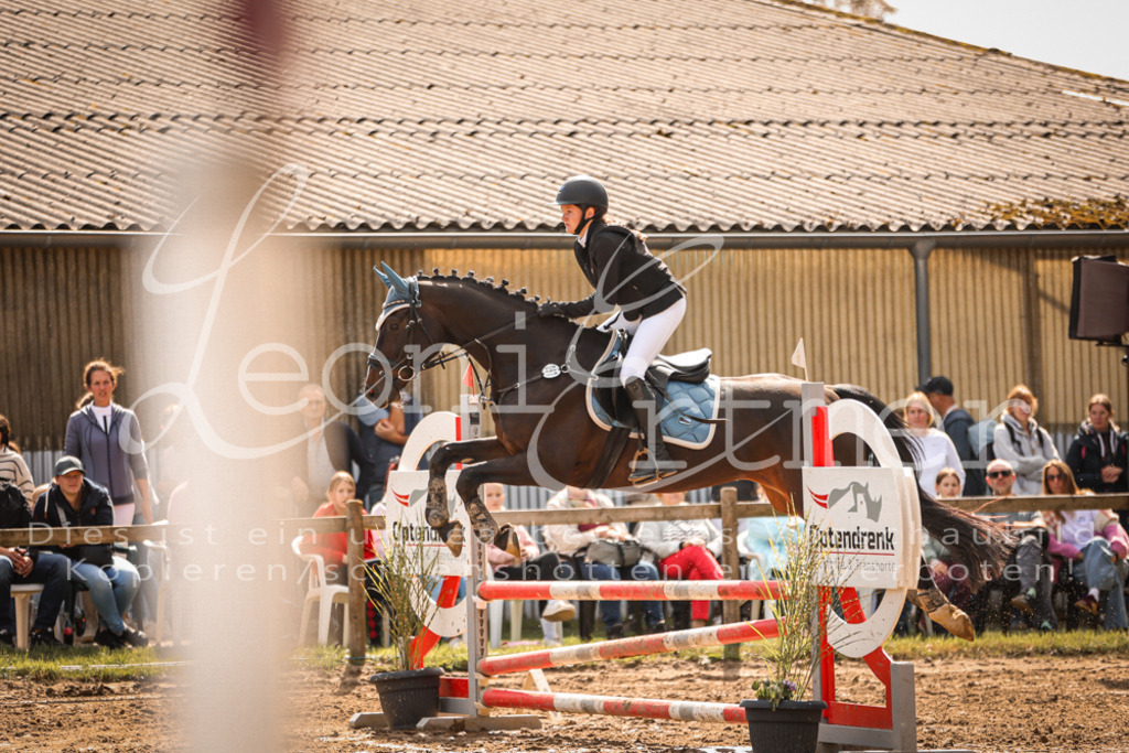 06.SoSpE00114 | Leoni Ertmer Photography - Realisiert mit Pictrs.com