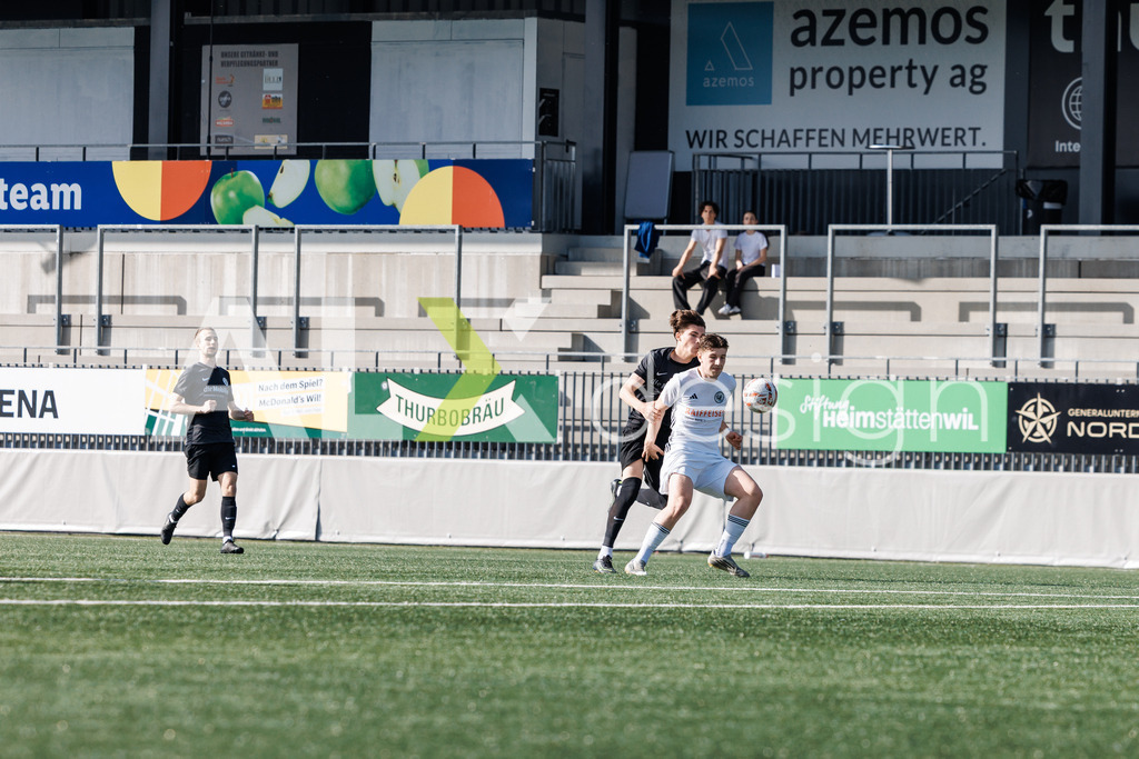 Fussball I Herren I Saison 2025-2026 I 2. Liga Interregional – Gruppe 5 I 17. Spieltag I FC Wil 1900 II - FC Seefeld Zürich I 11.04.2026 | Hochwertige Sportfotos kaufen & lizenzieren für Medien, Vereine, Agenturen & Sportler:innen. Entdecke professionelle Sportfotografie im Bildshop von Alexander Franzen. - Realisiert mit Pictrs.com