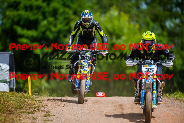 MaZZes_FotoMatrix_220618_3532 | S4