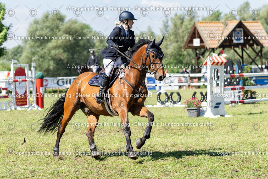 CL5A7710 | Emilia Reinking Fotografie - Realisiert mit Pictrs.com