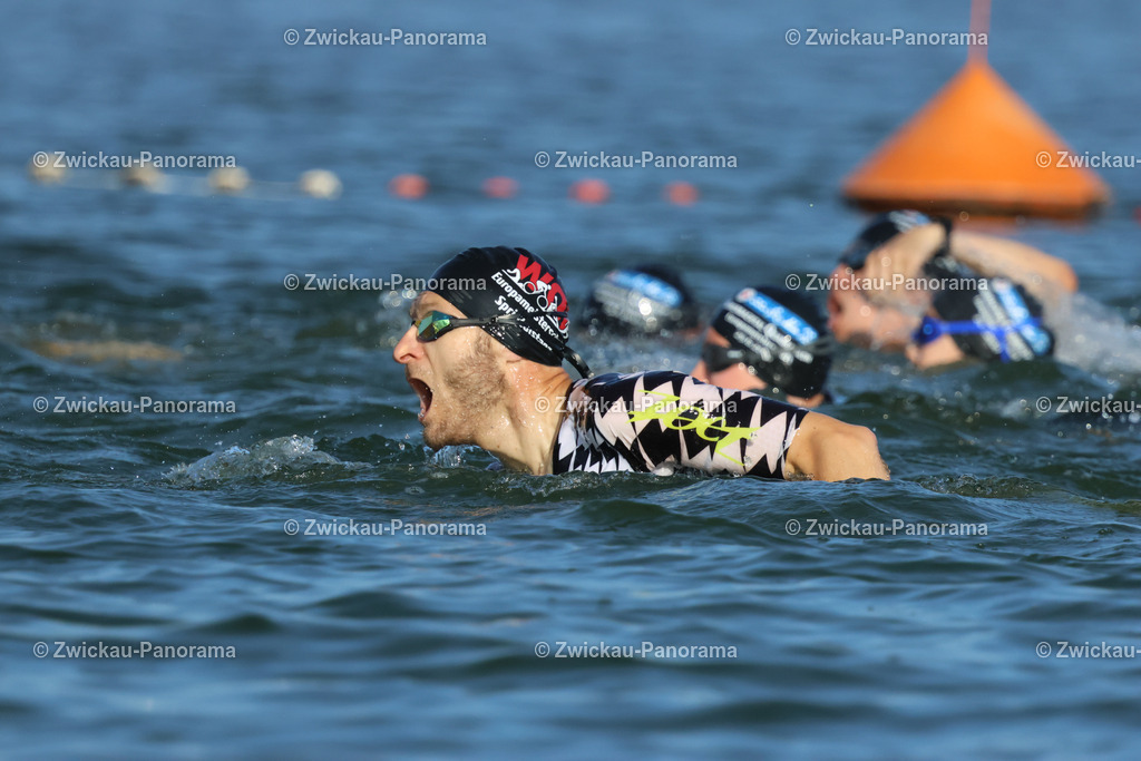 Tag 1 Wasser Klein--138 | Urban. Natur. Panorama. Luftbild. 
Der Bildershop für aufregende Perspektiven!
Für Deko, Wandbild und Kalender!
Wir bringen LED-Bilder zum Leuchten!
