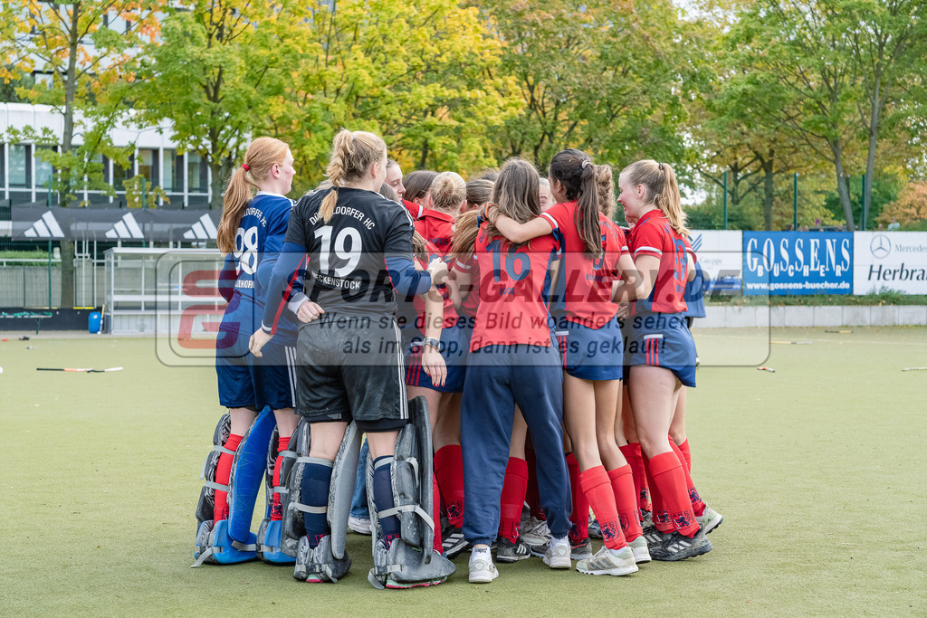 HK_20231022_106220 | Finale Deutsche Meisterschaft Feld WU16 Uhlenhorst Mülheim - Düsseldorfer HC am 22.10.2023 DHC, Düsseldorf ,