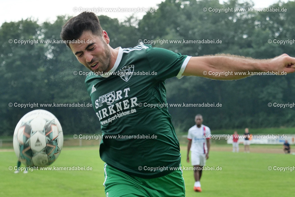Fußball : TV Voerde - SUS 09 Dinslaken 2 am 21.07.2024 in Voerde | Fußball : TV Voerde - SUS 09 Dinslaken 2 am 21.07.2024 in Voerde - Realisiert mit Pictrs.com