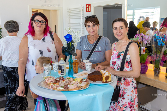 Eröffnung DG Haar Design | Bildershop von pixelworld.at - Realisiert mit Pictrs.com