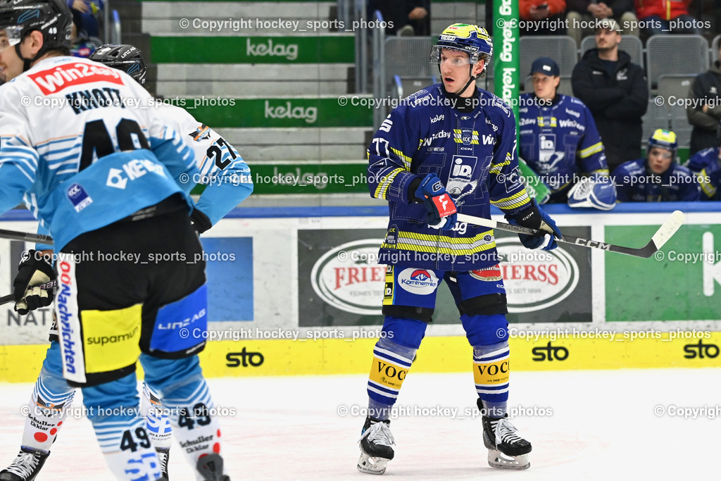 EC IDM WÄRMEPUMPEN VSV vs. Steinbach Black Wings Linz | #77 Philipp Lindner EC VSV, EC IDM WÄRMEPUMPEN VSV vs. Steinbach Black Wings Linz, EC IDM WÄRMEPUMPEN VSV vs. Steinbach Black Wings Linz am 28.11.2025 in Villach (Stadthalle Villach), Austria, (Photo by Bernd Stefan)