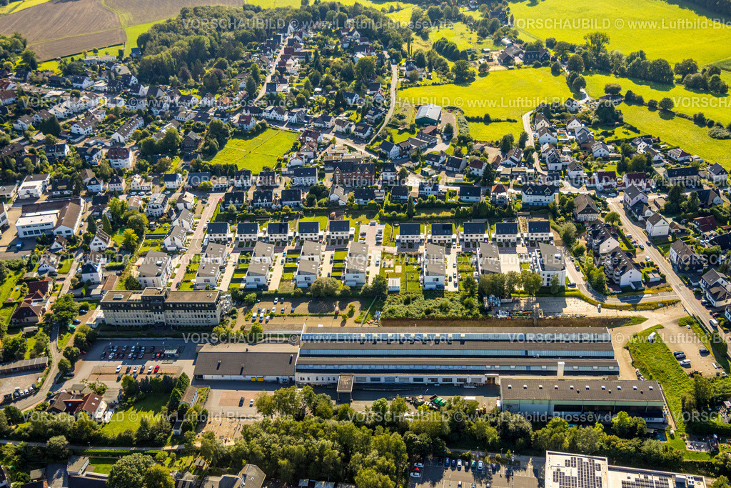 Sprockhoevel240811000 | Luftbild, Sprockhöveler Beisenbruch Neubau Wohnungen Einfamilienhäuser Am Winkel zwischen Brinkerstraße und Hölterstraße, Hauhinco Maschinenfabrik GmbH &amp; Co. KG, Lidl Supermarkt, Niedersprockhövel, Sprockhövel, Ruhrgebiet, Nordrhein-Westfalen, Deutschland