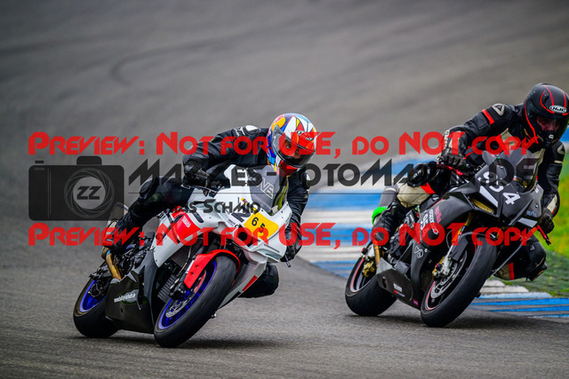 MaZZes_FotoMatrix_240614_6007705_1489 | GELB