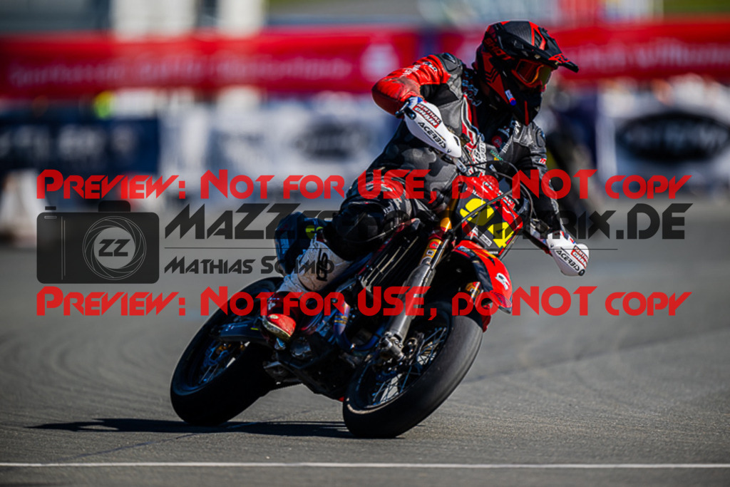 MaZZes_FotoMatrix_220903_1874 | UE40