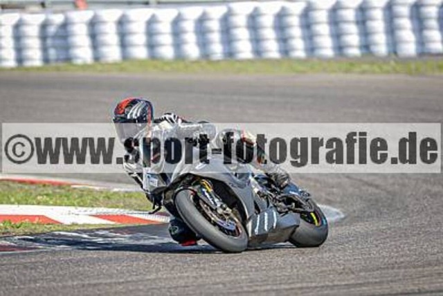 spof4232 | Professionelle Fotos von Sportveranstaltungen, aber auch Hochzeiten und anderen Events. - Realisiert mit Pictrs.com