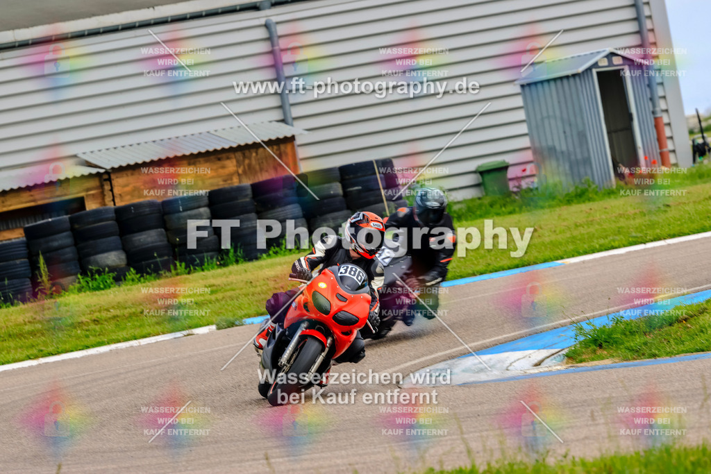 MotoTeam-8143 | Hier findet Ihr Bilder von Touristenfahrten auf der Nürburgring Nordschleife oder von anderen Veranstaltungen die ich besucht habe. Viel Spass beim Durch Schauen 