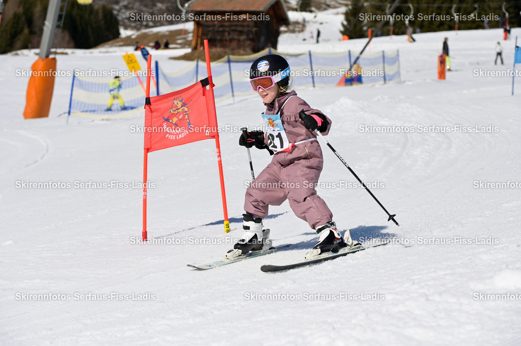 SRF_27.02.2026_693 | Skirennfotos,Serfaus,Fiss,Ladis,Kinderskirennen,Winter,Tirol,Oberland,skirace,SFL,feelfree,weil wir's genießen,ski,Ski,skifahren,Sonnenplateau, - Realisiert mit Pictrs.com