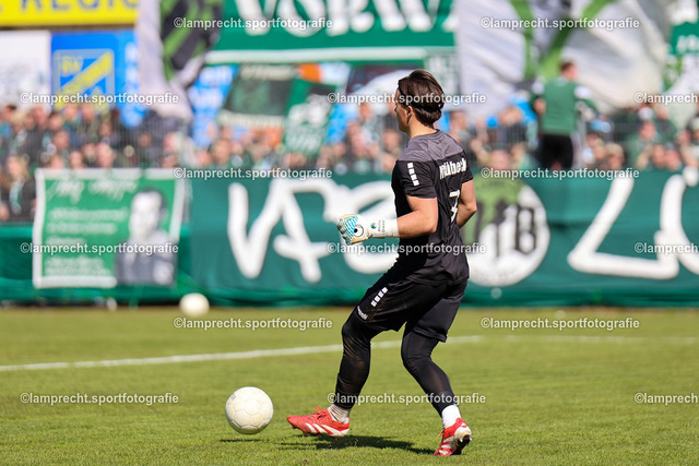 Fußball I Herren I Saison 2025-2026 I SHFV-Lotto-Pokal I Halbfinale I SV Todesfelde - VfB Lübeck 059 | Phillip Diestel (7, VfB Lübeck) - Realisiert mit Pictrs.com
