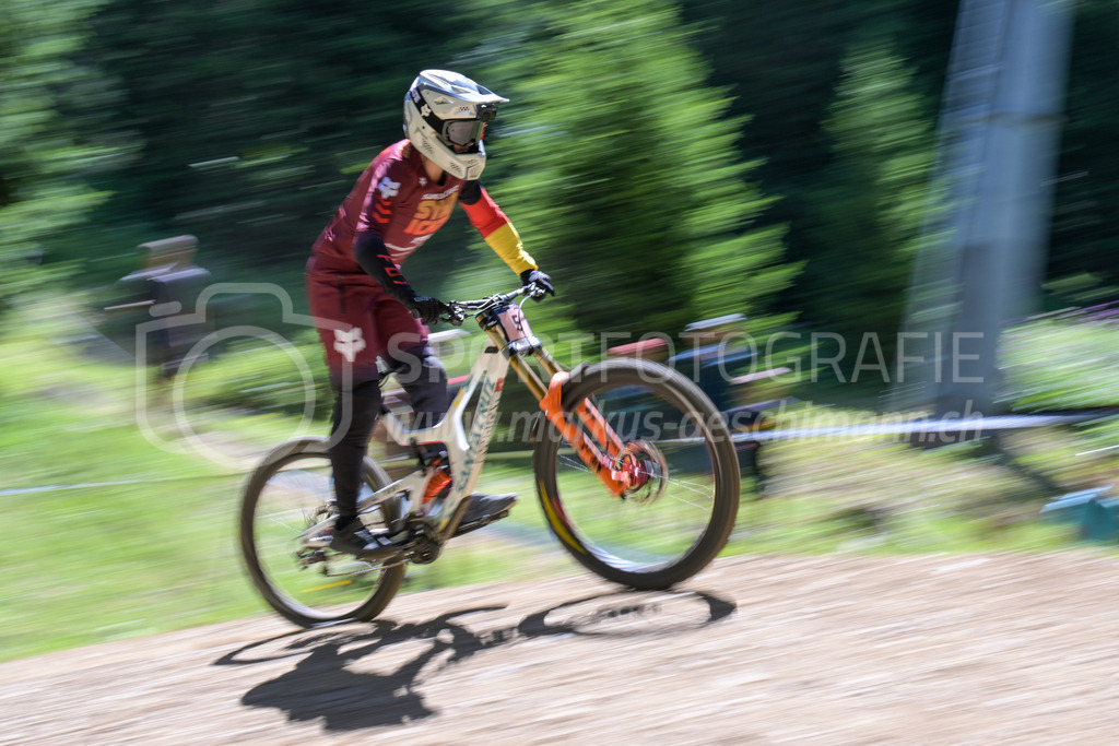 UCI Mountain Bike World Cup Lenzerheide 2022 - Downhill - 9. July 2022 | UCI Mountain Bike World Cup Lenzerheide 2022 - Downhill
Bike Kingdom, Lenzerheide
#5 HOFFMANN Nina (GER)
Bild: Sportfotografie Markus Aeschimann | www.markus-aeschimann.ch - Realisiert mit Pictrs.com
