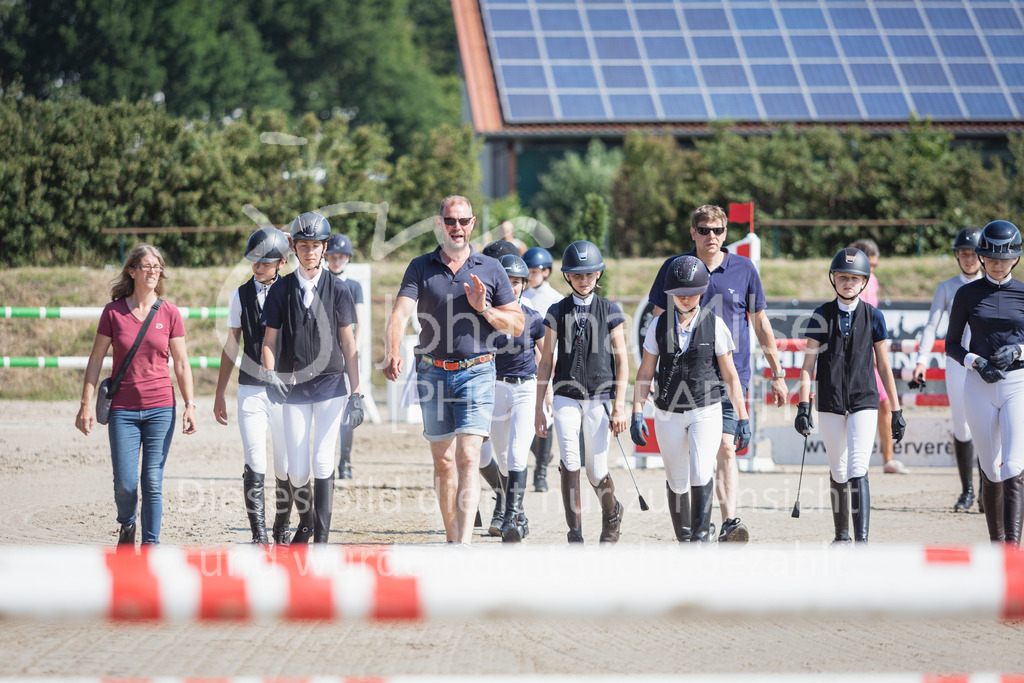 230625_PfSpTa_A2-Stil-200 | Deine schönsten Turniermomente als professionelle Fotos! Entdecke hochwertige Pferdesport-Fotografie im Online-Shop. Jetzt Fotos finden & bestellen!