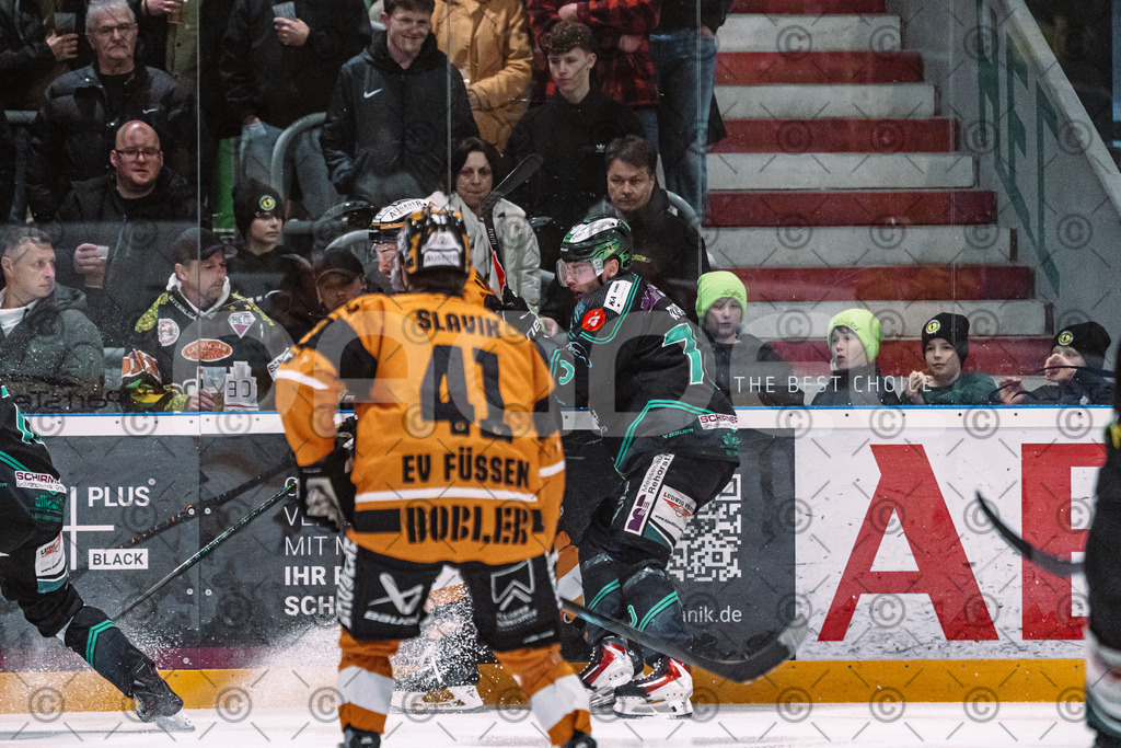 Alligators_vs_Fuessen_01_03_2026_PP-10 | Höchstadt Alligators Fotogalerie: Eishockey-Action aus Franken. Professionelle Spielfotos, Portraits & Stadionbilder zum Download. Jetzt entdecken! - Realisiert mit Pictrs.com