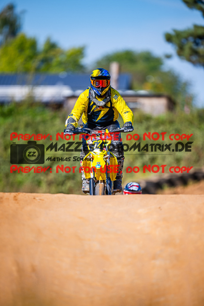 MaZZes_FotoMatrix_230916_1595 | S4