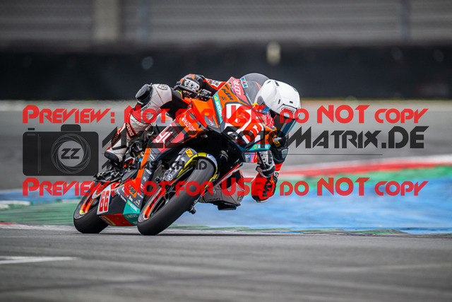 MaZZes_Fotomatrix_20230818_6007705_2023 | SSP300