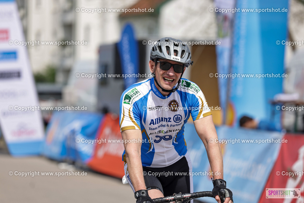 VJ__9587 | Neusiedlersee Radmarathon 2026@sportshot_your_pictrs #yourpictures#roadtowm2029 #nrm #neusiedlerseeradmarathon #neusiedlersee #neusiedlerseetourismus #burgenland #mörbisch #nrm26 #burgenlandtourismus #voglundco #poweredbyburgenlandtourismus #radsport #rad #marathon #ucigranfondo #visitburgenland #ucigranfondoworldseries